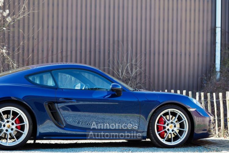 Porsche 718 Cayman 4.0 GTS BV6 - 2022 - <small></small> 91.800 € <small>TTC</small> - #52