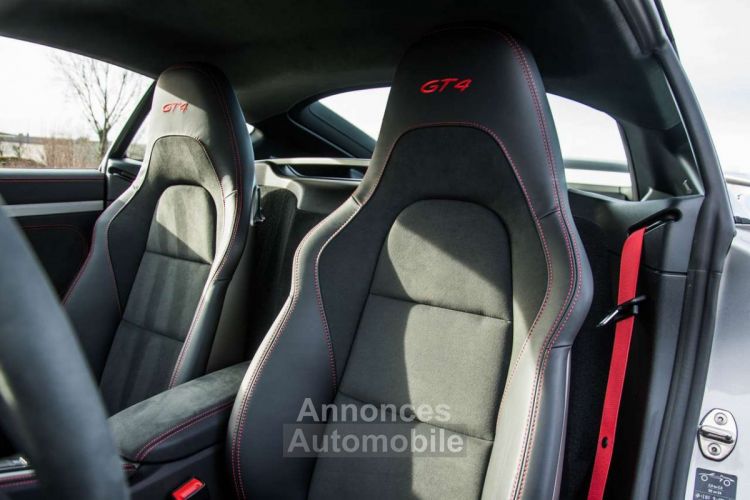 Porsche 718 Cayman GT4 - <small></small> 124.950 € <small>TTC</small> - #32