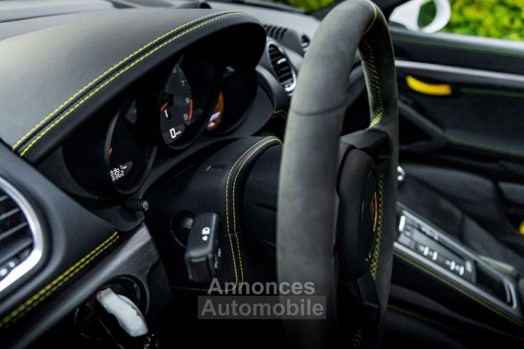 Porsche 718 Cayman GT4 Clubsport - <small></small> 91.995 € <small>TTC</small> - #18