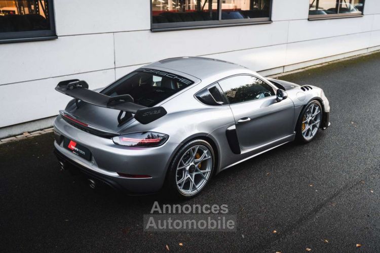 Porsche 718 Cayman GT4 RS Weissach PCCB Carbon GT-Silver - <small></small> 207.900 € <small>TTC</small> - #17