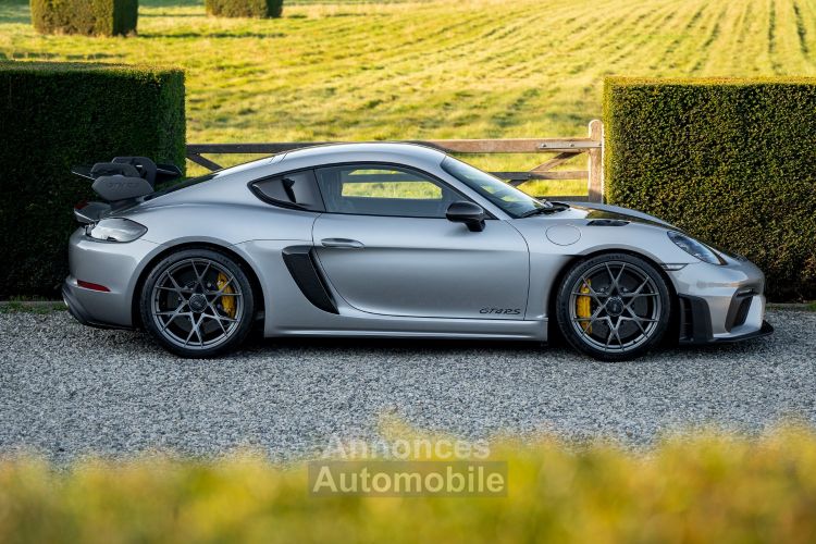 Porsche 718 GT4 RS Weissach - VAT Refundable - <small></small> 169.900 € <small>TTC</small> - #11