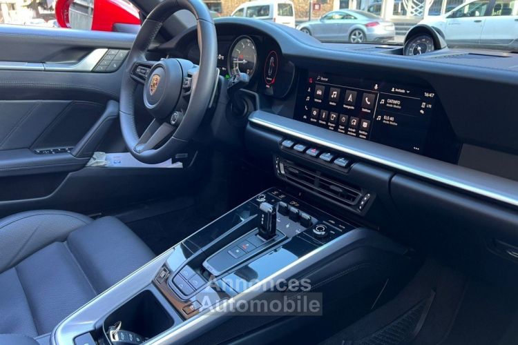 Porsche 911 - 992 Turbo Cabriolet - <small></small> 199.992 € <small>TTC</small> - #22