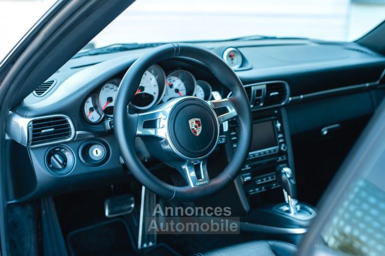 Porsche 911 - <small></small> 69.990 € <small>TTC</small> - #3