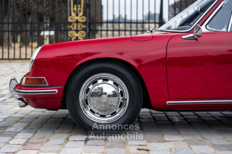 Porsche 911 2.0 1964 *First year of production* - <small></small> 1.090.000 € <small>TTC</small> - #74