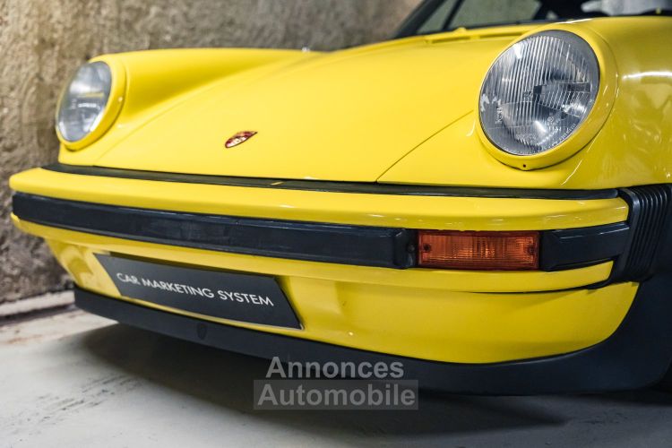 Porsche 911 2,7 Light Yellow - <small>A partir de </small>820 EUR <small>/ mois</small> - #4