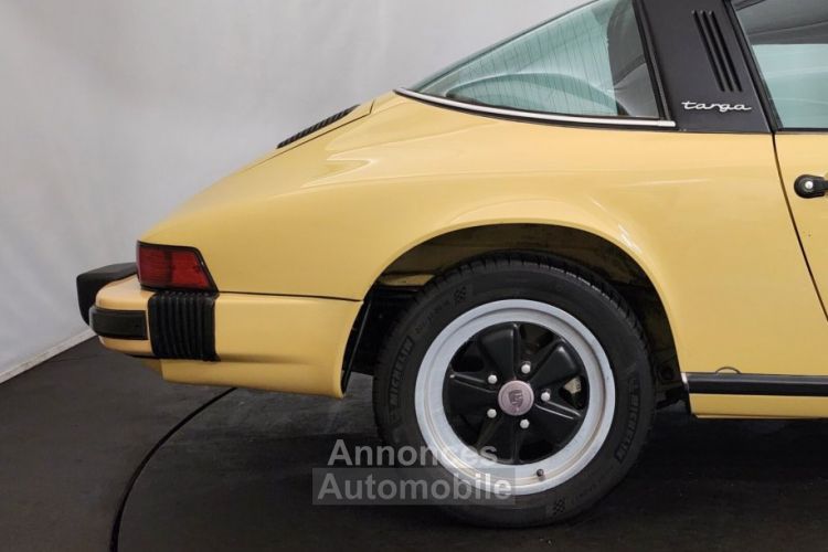 Porsche 911 2.7 S Targa - <small></small> 59.900 € <small>TTC</small> - #17