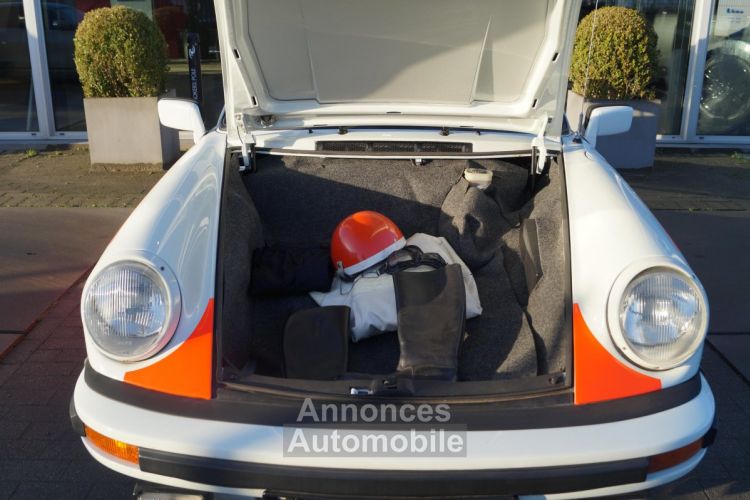 Porsche 911 3.0 SC Targa Rijkspolitie “Alex 82” - <small></small> 150.000 € <small>TTC</small> - #1