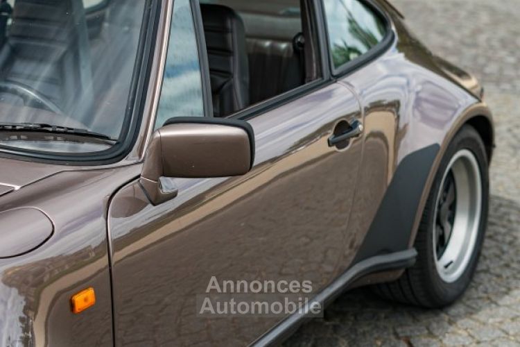 Porsche 911 3.2 - <small></small> 79.900 € <small>TTC</small> - #13