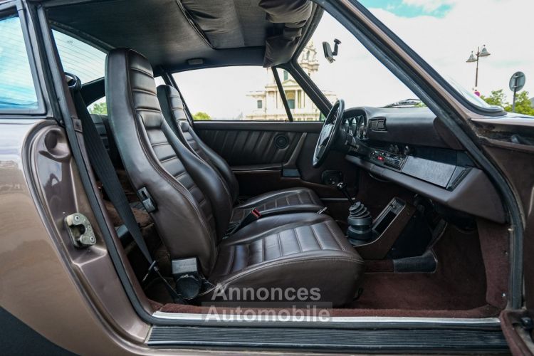 Porsche 911 3.2 - <small></small> 79.900 € <small>TTC</small> - #22