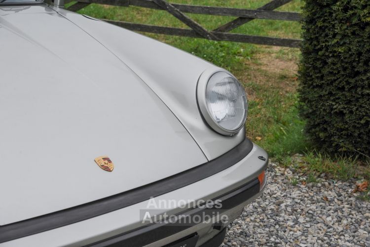 Porsche 911 3.2 Cabriolet - 915 - <small></small> 54.000 € <small>TTC</small> - #9