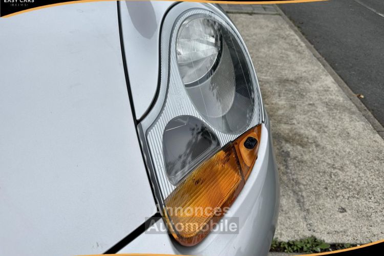 Porsche 911 3.4i  TYPE 996 COUPE Carrera - <small></small> 30.000 € <small>TTC</small> - #26