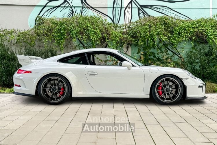 Porsche 911 (7) 3.8 GT3 - <small></small> 133.990 € <small>TTC</small> - #7