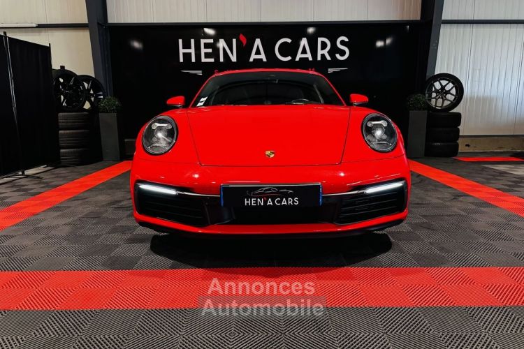 Porsche 911 (8) Carrera 4 Coupé - <small></small> 123.990 € <small>TTC</small> - #3