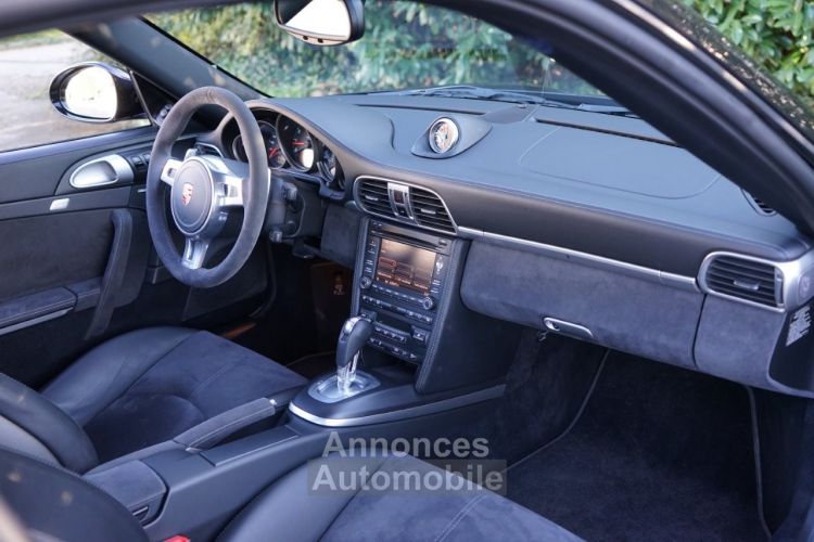 Porsche 911 911 Carrera 4 GTS Type 997 Phase 2 PDK - Echappement Sport - Toit Ouvrant - Sièges Chauffants - Volant Alcantara - Carnet Complet - Pack Chrono - Cuir - <small></small> 87.997 € <small>TTC</small> - #27