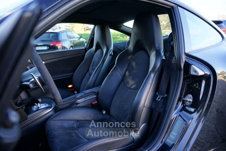 Porsche 911 911 Carrera 4 GTS Type 997 Phase 2 PDK - Echappement Sport - Toit Ouvrant - Sièges Chauffants - Volant Alcantara - Carnet Complet - Pack Chrono - Cuir - <small></small> 87.997 € <small>TTC</small> - #25