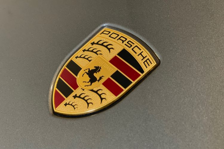 Porsche 911 991.2 Cabriolet 3.0 Carrera S 420 CV Gris Quartz - 28