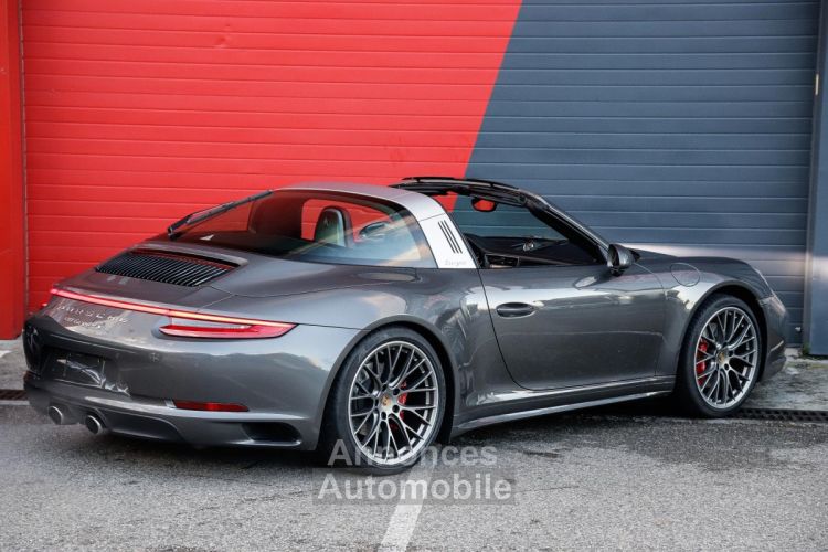 Porsche 911 991 Phase 2 Targa 4S 3.0 420 PDK + 30kE doptions | 991.2 - <small></small> 129.980 € <small>TTC</small> - #4