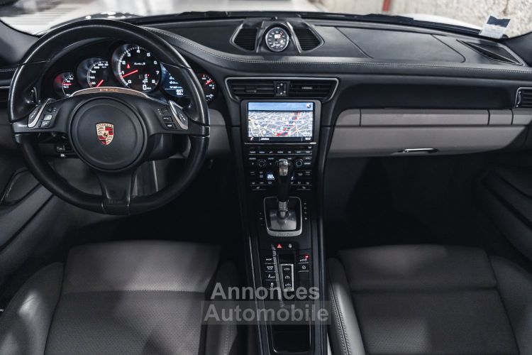 Porsche 911 (991) Turbo S Cabriolet 3.8 560 - <small>A partir de </small>1.090 EUR <small>/ mois</small> - #33