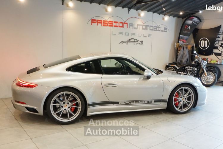 Porsche 911 991.2 Carrera 4 GTS, 04-2017-22500km - <small></small> 129.500 € <small>TTC</small> - #2