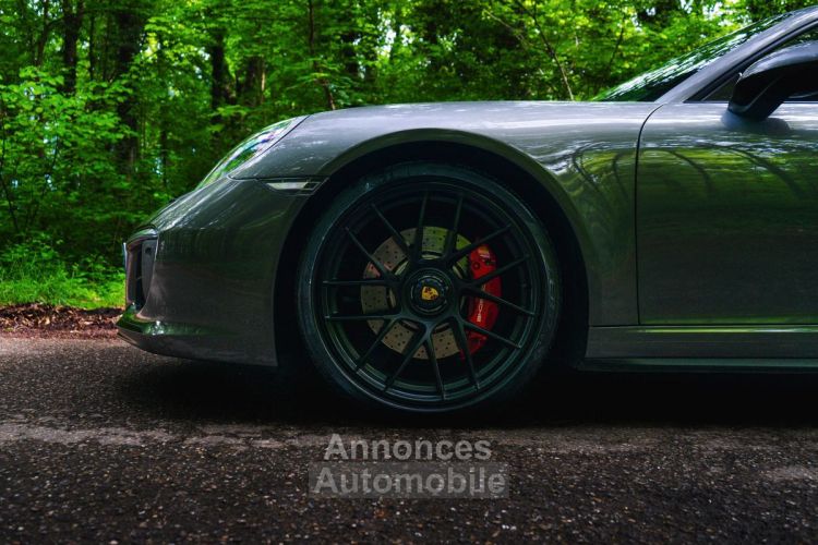 Porsche 911 991.2 Carrera GTS Lift Pack carbone intérieur Carte grise française Carnet d'entretien - <small></small> 129.900 € <small>TTC</small> - #3