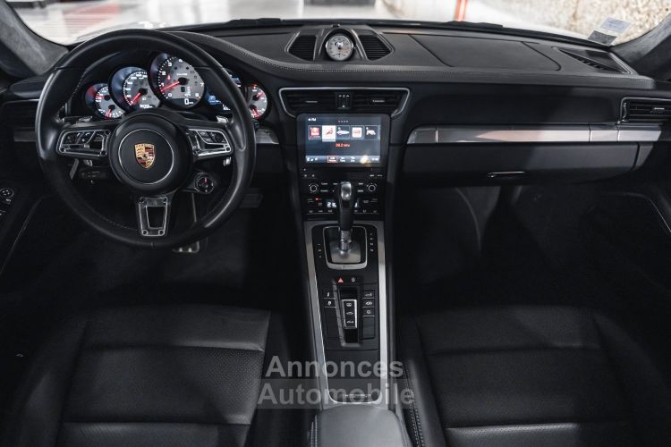 Porsche 911 (991.2) Carrera PDK7 3.0 370 - <small>A partir de </small>1.350 EUR <small>/ mois</small> - #31