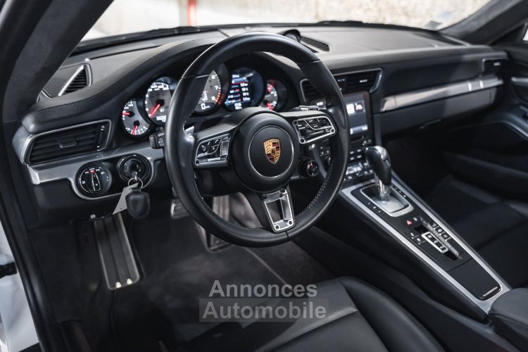 Porsche 911 (991.2) Carrera PDK7 3.0 370 - <small>A partir de </small>1.350 EUR <small>/ mois</small> - #27