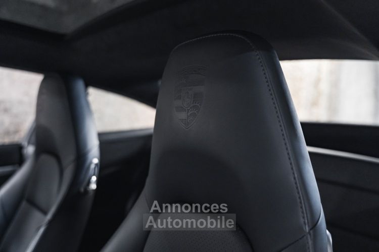 Porsche 911 (991.2) Carrera PDK7 3.0 370 - <small>A partir de </small>1.350 EUR <small>/ mois</small> - #25