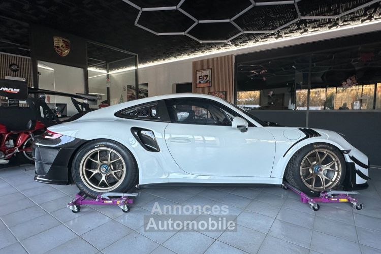 Porsche 911 991.2 GT2 RS CLUBSPORT 700CV BOITE PDK - <small></small> 489.000 € <small></small> - #30