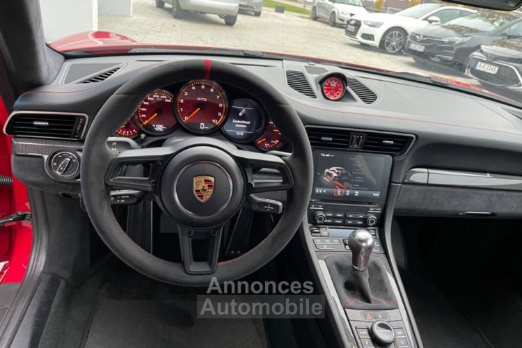 Porsche 911 991.2 / Lift / Bose / Chrono / Porsche approved - <small></small> 152.950 € <small>TTC</small> - #8