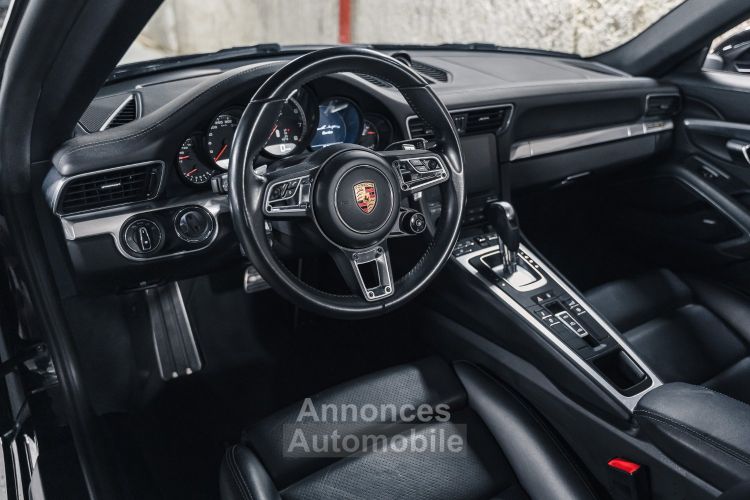 Porsche 911 (991.2) Turbo Cabriolet 3.8 540 - <small>A partir de </small>1.260 EUR <small>/ mois</small> - #28