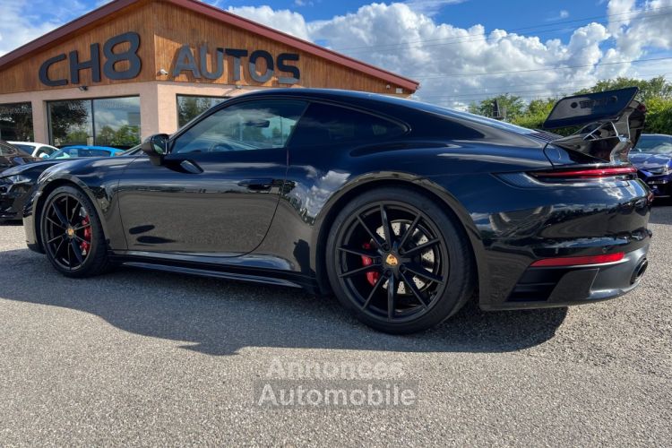 Porsche 911 992 Carrera 4s 450ch Coupé noir toit pano sièges 18 positions Sport Design 156900 € - <small></small> 156.900 € <small>TTC</small> - #21