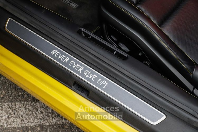 Porsche 911 992 Carrera S Cabriolet Jaune Racing 3.0 450 PDK | ULTRA-FULL (40KE OPTIONS) | 1 prop - <small></small> 139.980 € <small>TTC</small> - #21