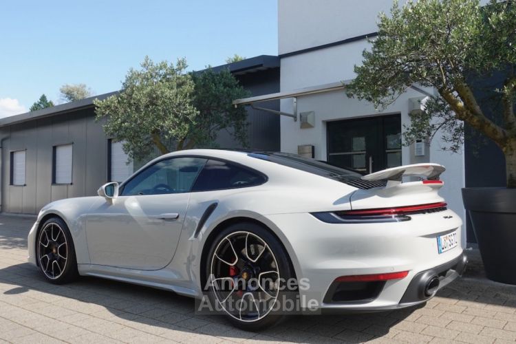 Porsche 911 992 Coupe Turbo 580ch Craie toit pack Sport Chrono 7380kms *dispo et visible sur notre parc* 208900 € - <small></small> 208.900 € <small>TTC</small> - #13