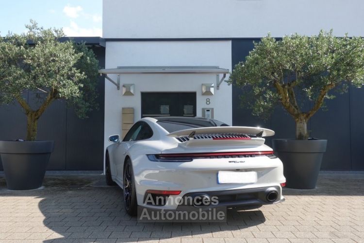 Porsche 911 992 Coupe Turbo 580ch Craie toit pack Sport Chrono 7380kms *dispo et visible sur notre parc* 208900 € - <small></small> 208.900 € <small>TTC</small> - #25