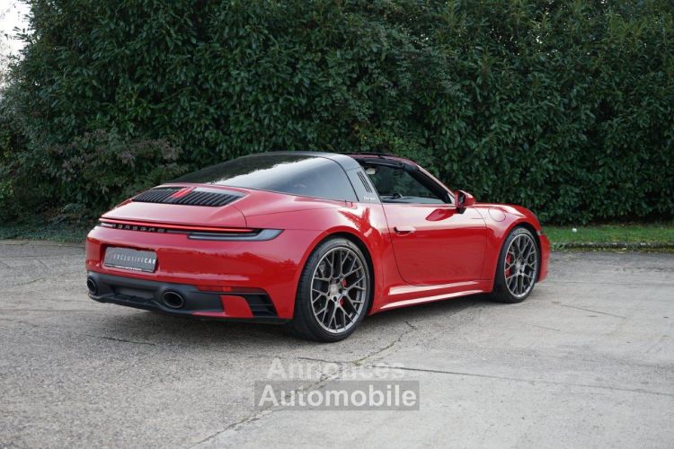 Porsche 911 992 TARGA 4 3.0L 385 CH PDK - Echappement Sport - BOSE - Jantes RS - Carbone - SportDesign - PDLS+ - Sièges 18 positions - <small></small> 178.991 € <small>TTC</small> - #5