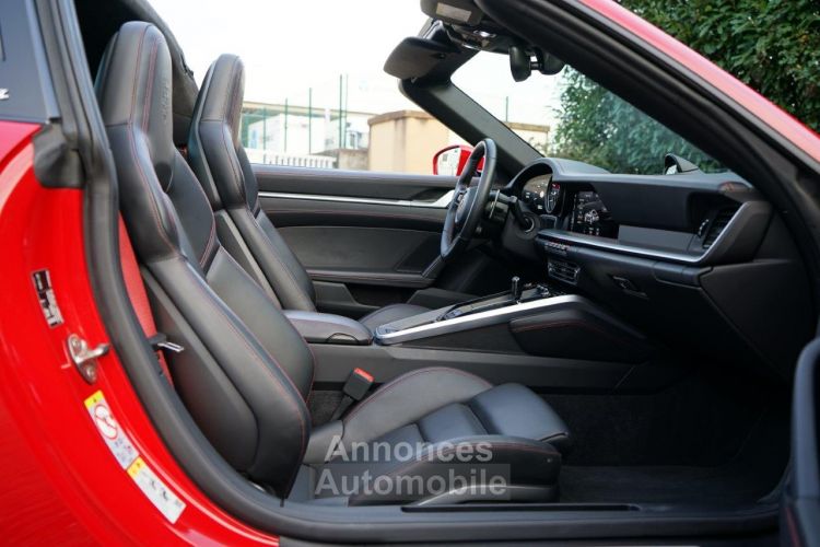 Porsche 911 992 TARGA 4 3.0L 385 CH PDK - Echappement Sport - BOSE - Jantes RS - Carbone - SportDesign - PDLS+ - Sièges 18 positions - <small></small> 178.991 € <small>TTC</small> - #30