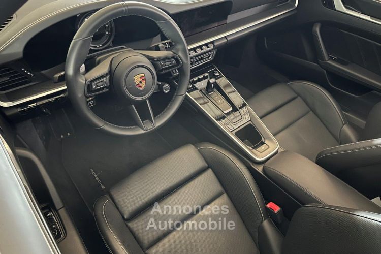 Porsche 911 992 TARGA 4S 3.0 450ch - <small></small> 183.700 € <small>TTC</small> - #18