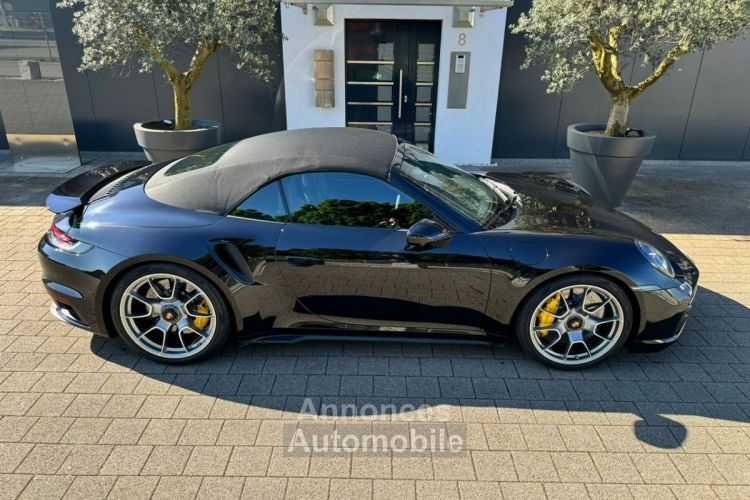 Porsche 911 992 TURBO S 650CH CABRIOLET NOIR 1ERE MAIN FREINS CERAMIQUE AUDIO BOSE SIEGES 18 POSITIONS 258900 € - <small></small> 258.900 € <small>TTC</small> - #12