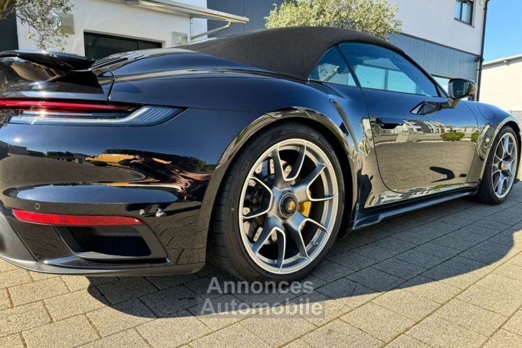 Porsche 911 992 TURBO S 650CH CABRIOLET NOIR 1ERE MAIN FREINS CERAMIQUE AUDIO BOSE SIEGES 18 POSITIONS 258900 € - <small></small> 258.900 € <small>TTC</small> - #13