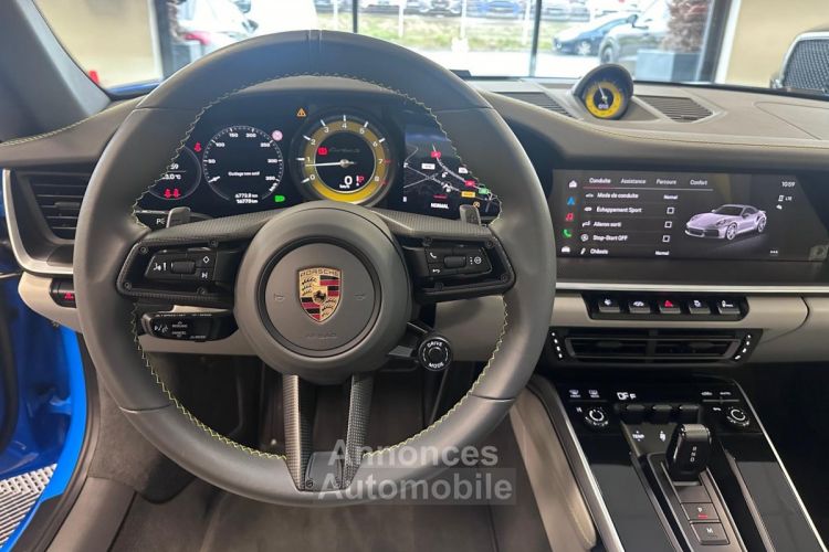 Porsche 911 992 TURBO S Cabriolet 1ere main 650 CV Bleu Requin Origine France 2022 LOA 1918,95 Euros / mois - <small></small> 260.000 € <small>TTC</small> - #47