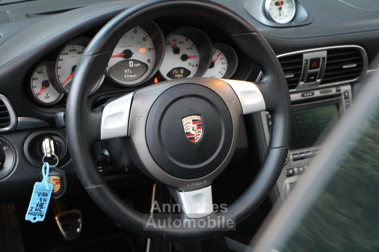 Porsche 911 997 Carrera 4S - <small>A partir de </small>590 EUR <small>/ mois</small> - #16