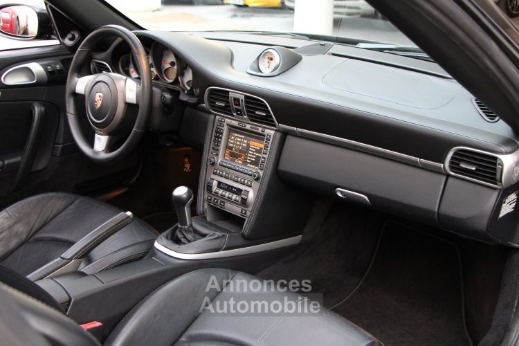 Porsche 911 997 Carrera 4S - <small>A partir de </small>590 EUR <small>/ mois</small> - #27