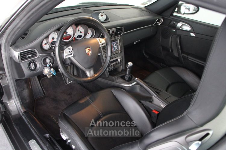 Porsche 911 997 Carrera S 3.8 - <small>A partir de </small>790 EUR <small>/ mois</small> - #9