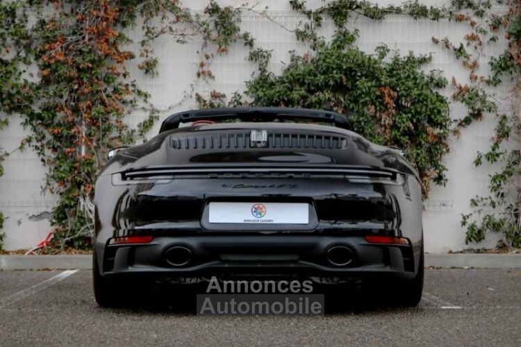 Porsche 911 Cabriolet 3.0 480ch 4 GTS PDK - <small></small> 219.000 € <small>TTC</small> - #11