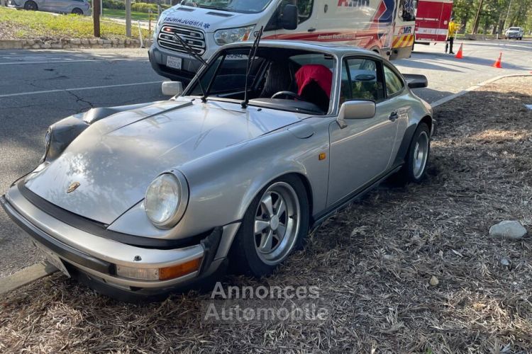 Porsche 911 Carrera - <small></small> 31.600 € <small>TTC</small> - #2