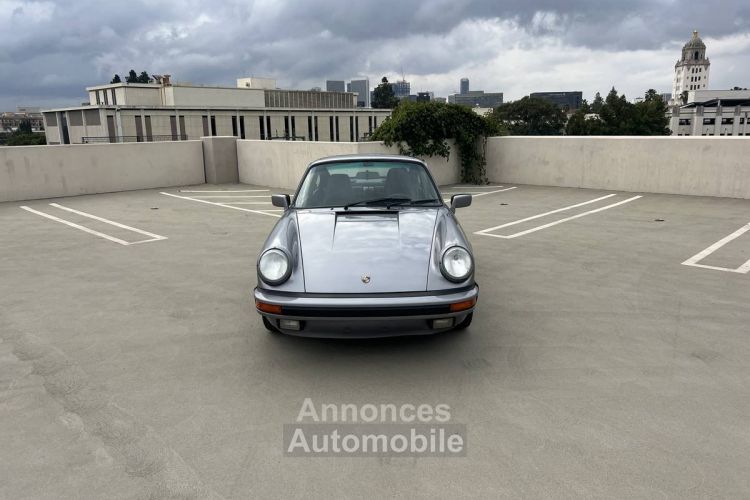 Porsche 911 carrera 2  - <small></small> 79.100 € <small>TTC</small> - #8