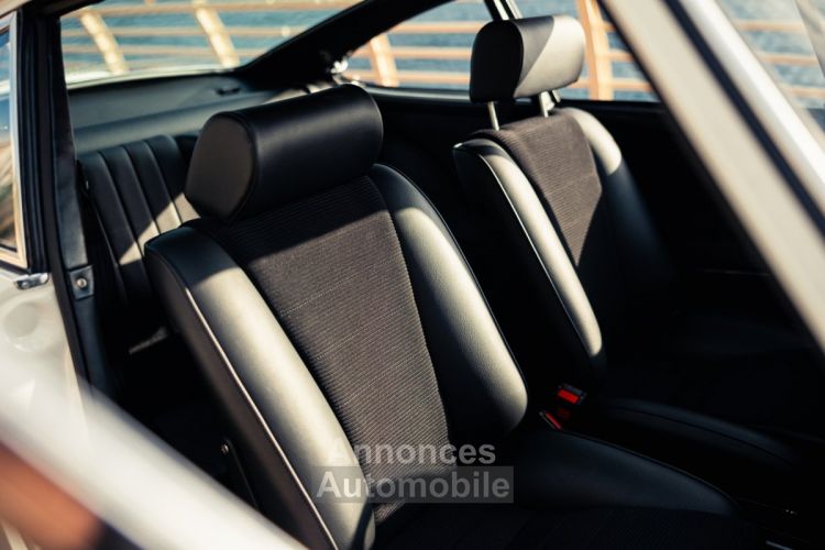 Porsche 911 Carrera 2,7L RS Touring - Prix sur Demande - #19