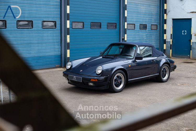 Porsche 911 Carrera 3.2 Cabrio | Prussian Blue - <small></small> 64.000 € <small>TTC</small> - #5