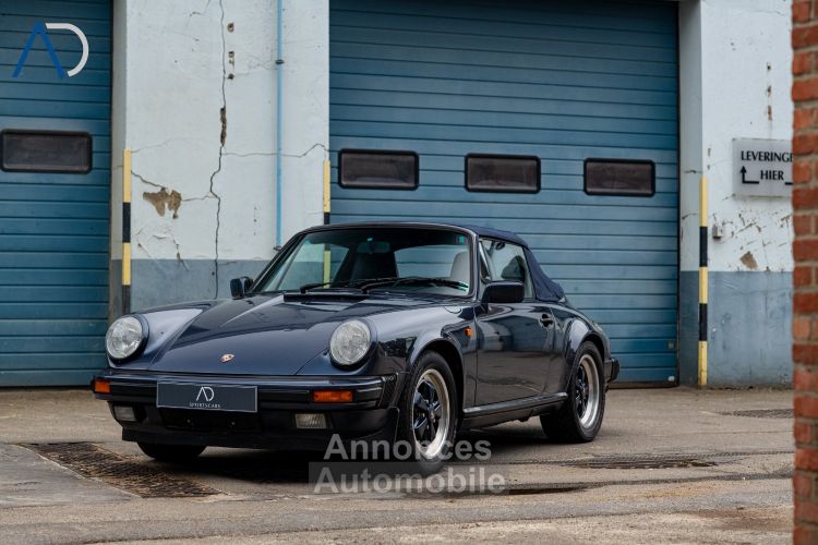 Porsche 911 Carrera 3.2 Cabrio | Prussian Blue - <small></small> 64.000 € <small>TTC</small> - #7