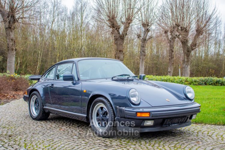 Porsche 911 Carrera 3.2 Coupé Jubileum 25th Anniversary Edition G50 - SPECIAL EDITION - BELG - OLDTIMER - LEDER - AIRCO - SPOILER  - <small></small> 86.999 € <small>TTC</small> - #6